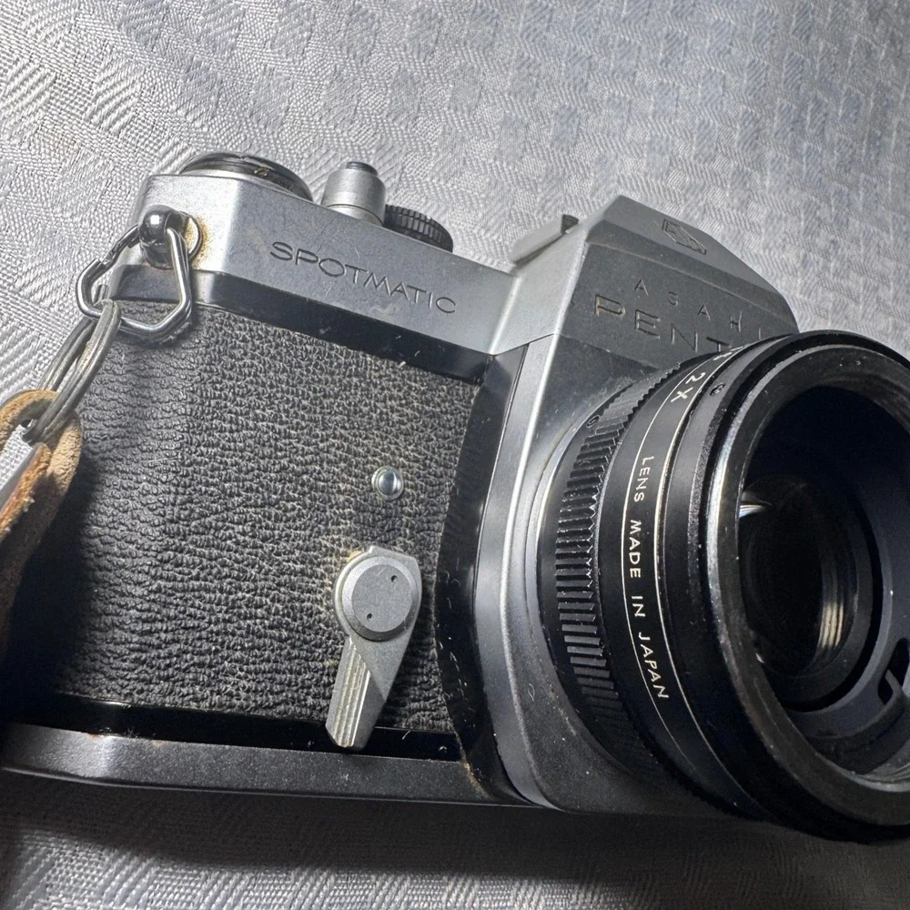 Asahi Pentax Spotmatic 35mm SLR Camera Asanuma 200mm f3.5 Lens Cosmos 2X‎ Kit